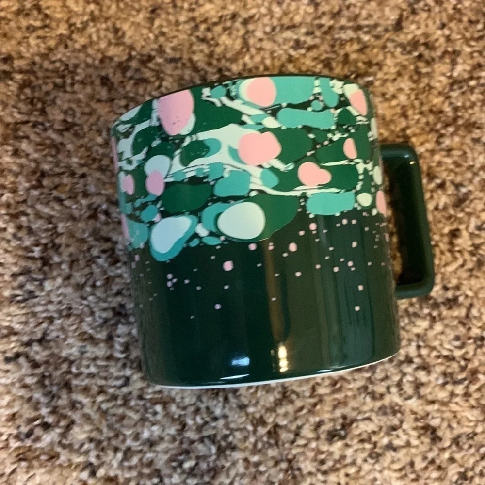 Starbucks Venetian Marble forest coffee mug 12 ounces 2022 Holiday collection